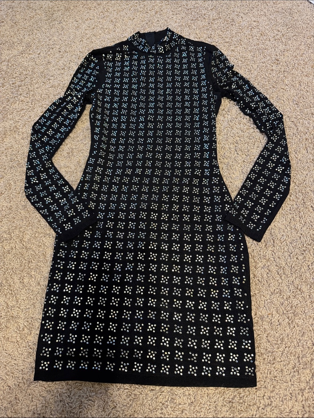 WNS Mediums Black Long-Sleeve Embellished Knit Dress Banjul Body Con